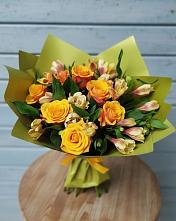 Букет цветов из:  Альстромерии и Розы в Сергиевской