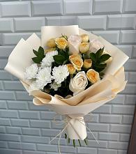 Букет цветов из:  Розы и Хризантемы в Сергиевской