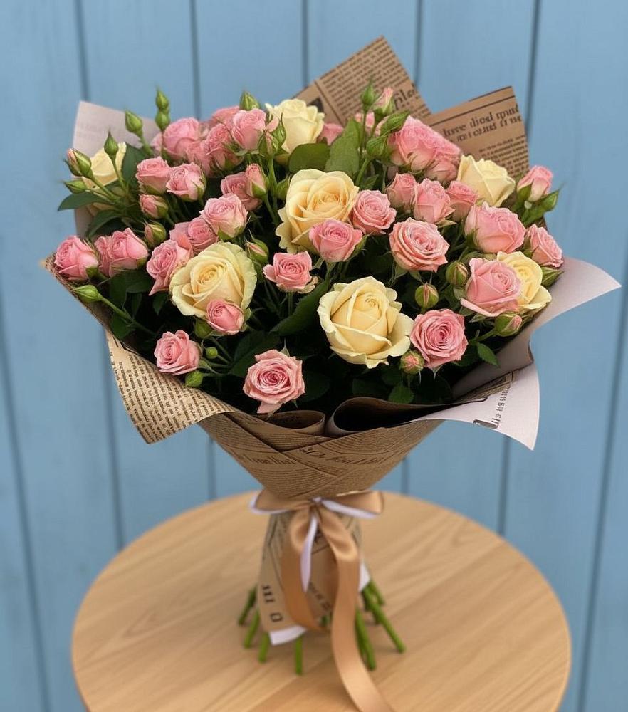 Букет цветов из: Розы в Сергиевской