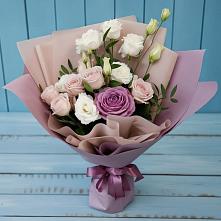 Букет цветов из:  Розы и Лизиантусы в Сергиевской