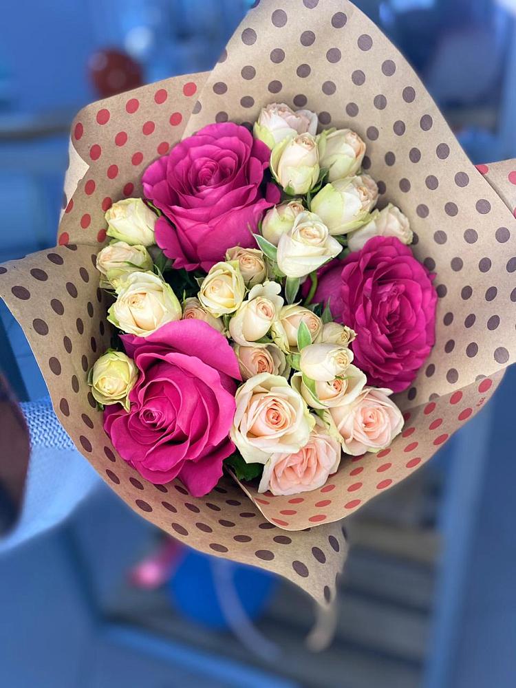 Букет цветов из: Розы в Сергиевской