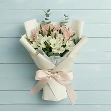 Букет цветов из:  Альстромерии в Сергиевской