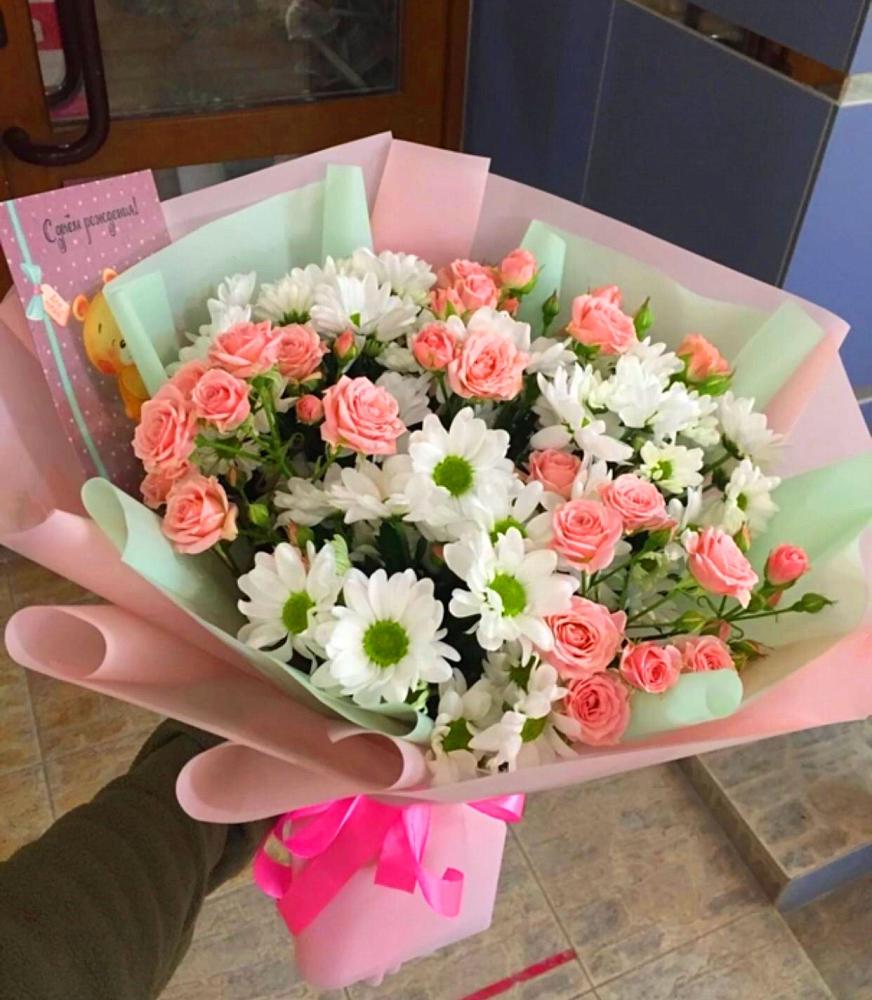 Букет цветов из: Розы и Хризантемы в Сергиевской