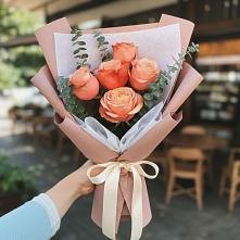 Букет цветов из:  Розы в Сергиевской