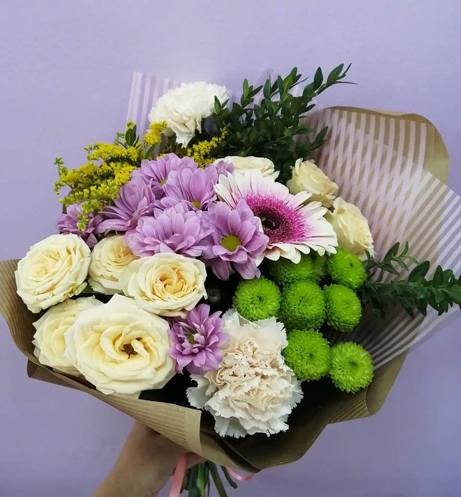 Букет цветов из: Хризантемы, Розы, Гвоздики и Герберы в Сергиевской