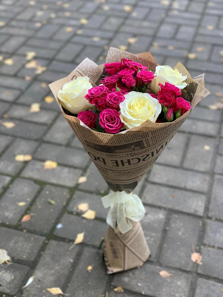 Букет цветов из: Розы в Сергиевской