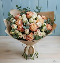 Букет цветов из:  Альстромерии и Розы #REPLACE_PRED# Сергиевской